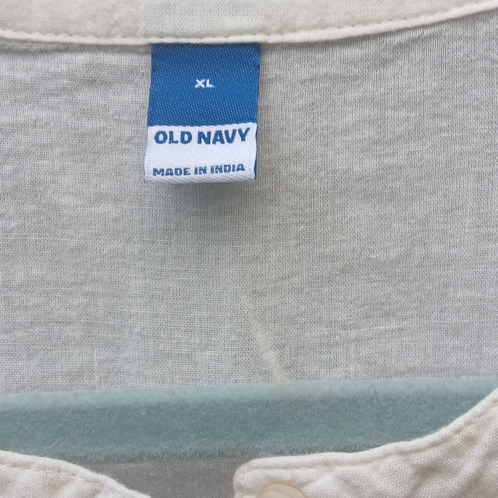 Old Navy Cream  Embroidery Buttondown SplitV Peasant Top size XL - Picture 3 of 12